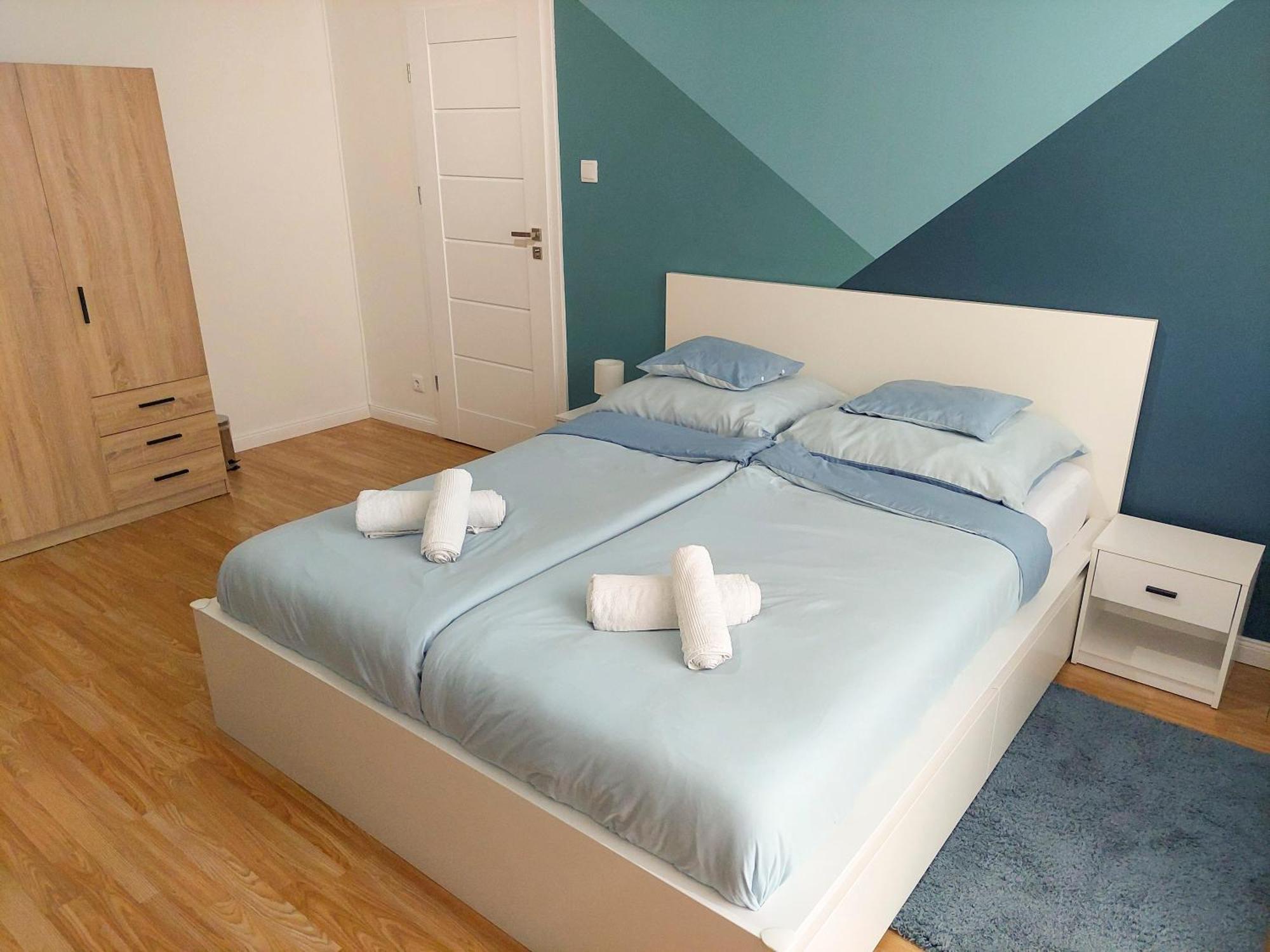 Aweshome City Apartment - 3 Bedrooms And Free Parking ديبريتْسين المظهر الخارجي الصورة