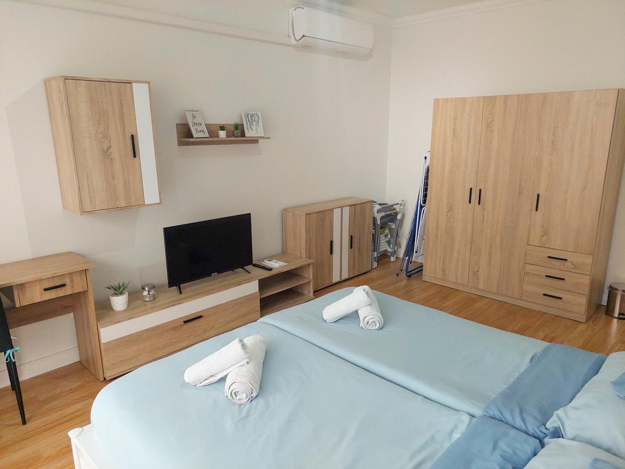 Aweshome City Apartment - 3 Bedrooms And Free Parking ديبريتْسين المظهر الخارجي الصورة